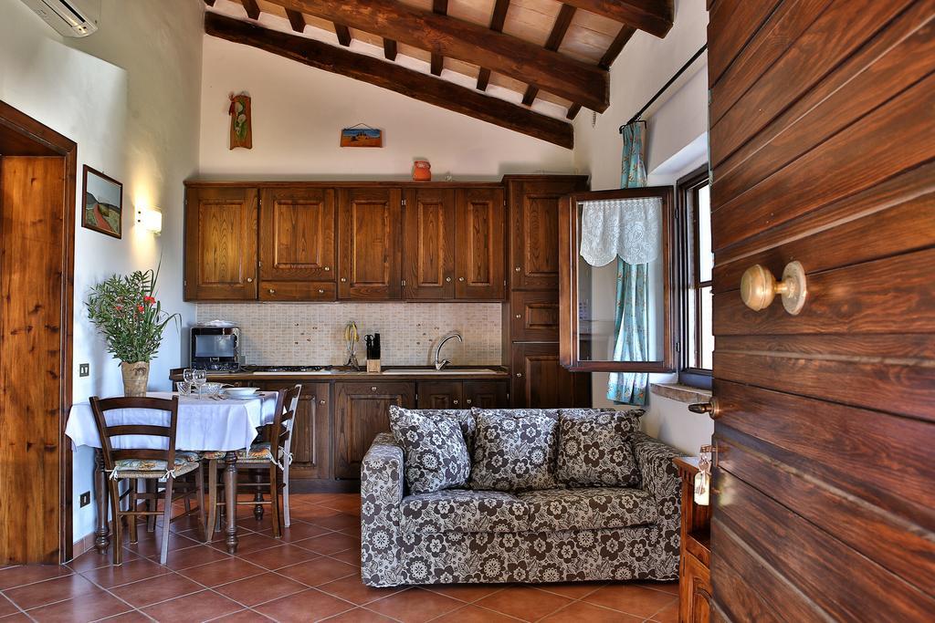 One-Bedroom Apartment,398430999:JPEG