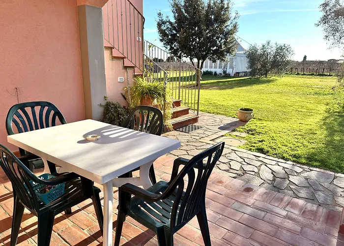 Villa con piscina: Agriturismo Paradiso